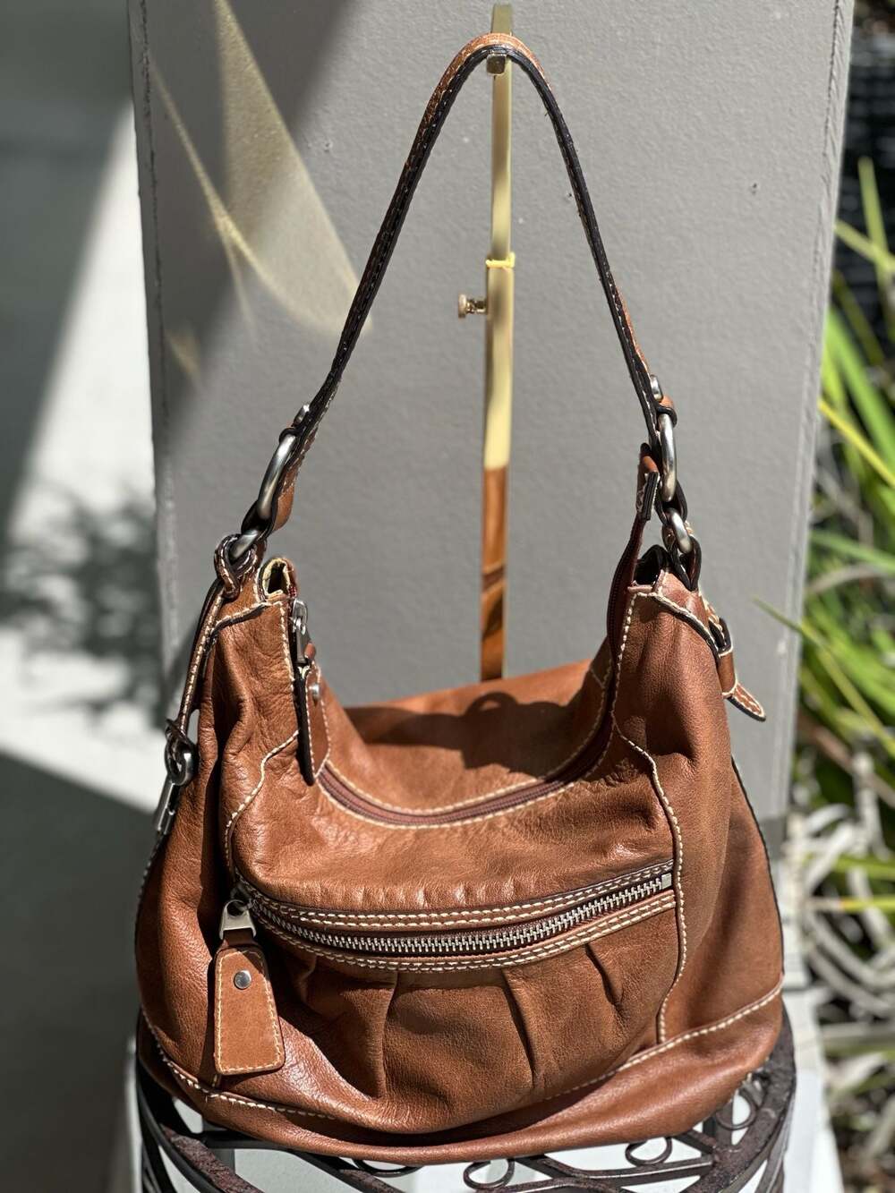 Fossil Vintage Brown Leather Hobo Satchel Handbag with Signature Key